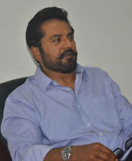 ரஜினிகாந்த் அரசியலுக்கு வந்தால் முதல் எதிரி நான்தான் சரத்குமார்!...
