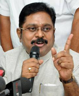 தேச துரோக வழக்கில் முடிந்தால் என்னை கைது செய்யட்டும் - தினகரன் சவால்